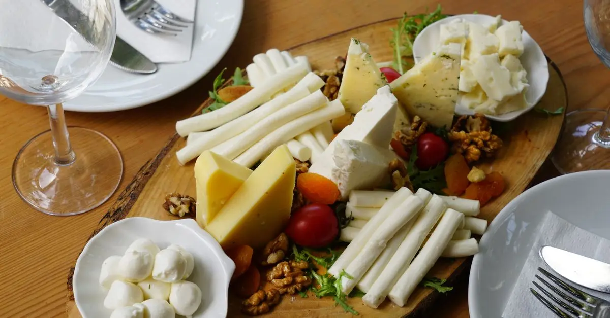 Dégustation des fromages du monde : guide pratique et conseils