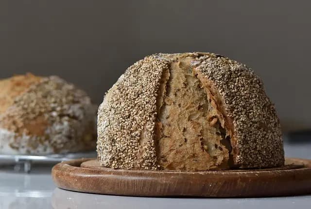 Guide des Fromages Artisanaux à Travers le Monde