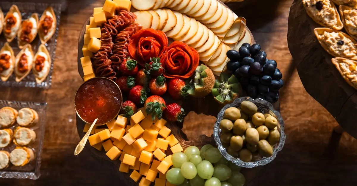 Les fromages du monde à découvrir : variétés et histoires fascinantes